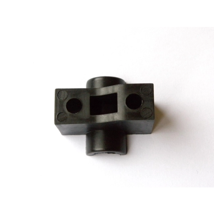 Makita 671418001 mocowanie osi kół przednich do ELM4110 ELM4610 ELM4611 PLM5102