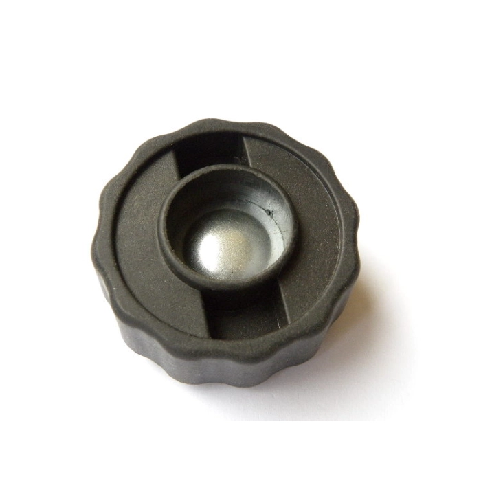 przycisk głowicy żyłkowej Makita YA00000652 do UR3501