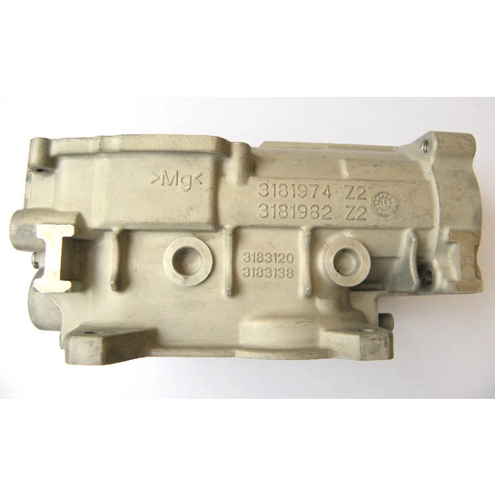 obudowa korbowodu Makita 158713-8 do HR3200C HR3540C